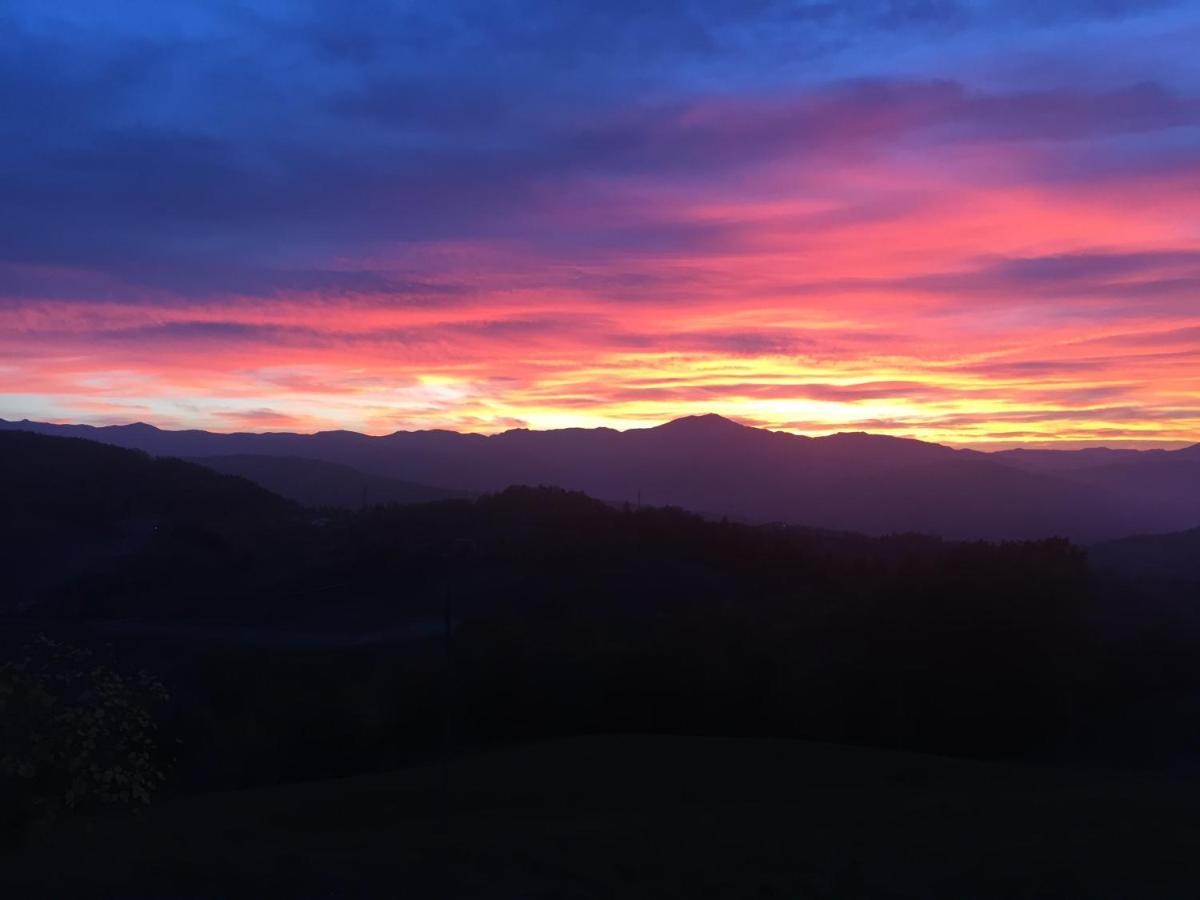 Locanda Del Sole Montese Buitenkant foto