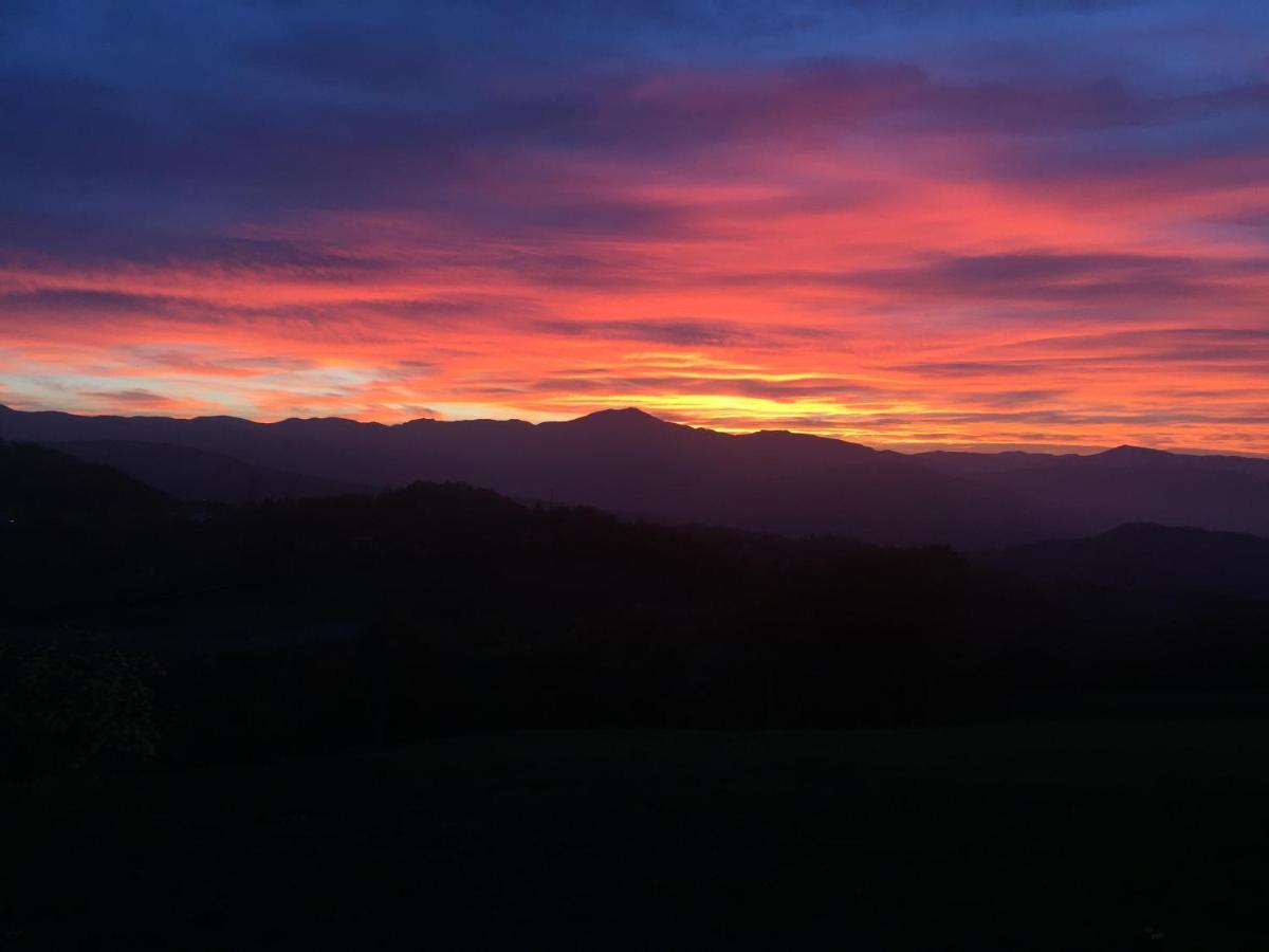 Locanda Del Sole Montese Buitenkant foto