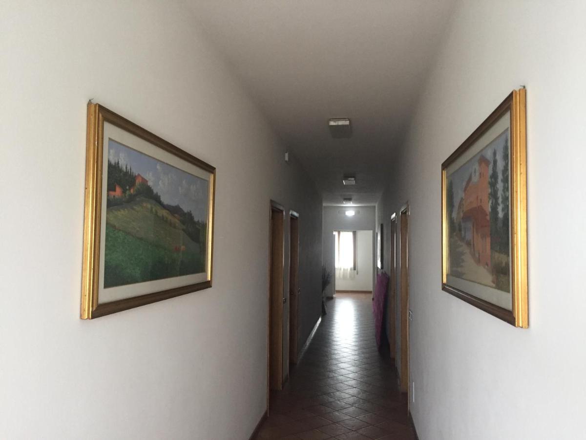 Locanda Del Sole Montese Buitenkant foto